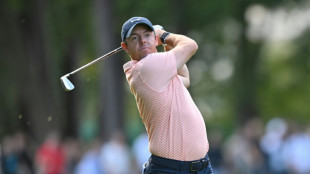 McIlroy makes charge at Wentworth after moving tribute to Queen