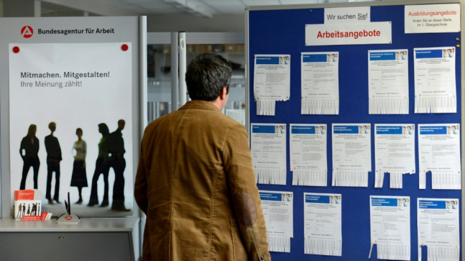 Bundestag stimmt &uuml;ber Gesetze zur Fachkr&auml;fteeinwanderung und Weiterbildung ab 
