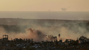 Defesa Civil de Gaza reporta mais de 50 mortos em bombardeios de Israel