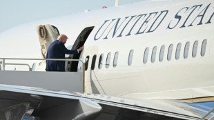 Avion offert par le Qatar: un chef démocrate veut bloquer des nominations de Trump 