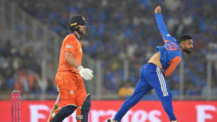 India tune up for Super Eights with hard-fought win over the Dutch