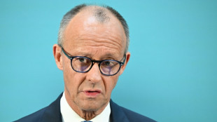 Apr&egrave;s un remaniement chaotique, le chancelier allemand promet de "mieux faire"