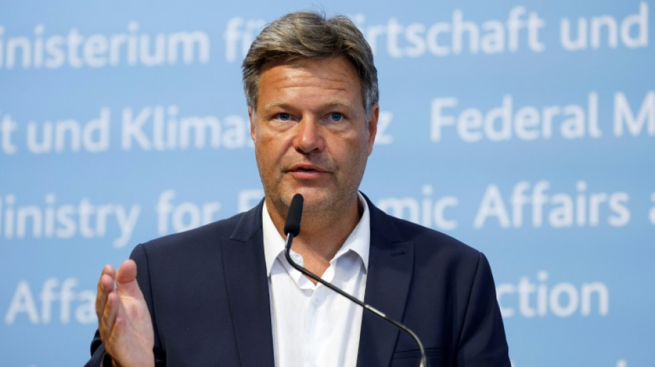 Habeck will Gasumlage &uuml;berpr&uuml;fen - aber daran festhalten