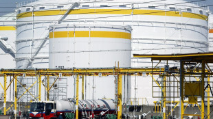 Petrolio non arresta corsa, Wti a 105 dollari e il Brent 117,5 dollari