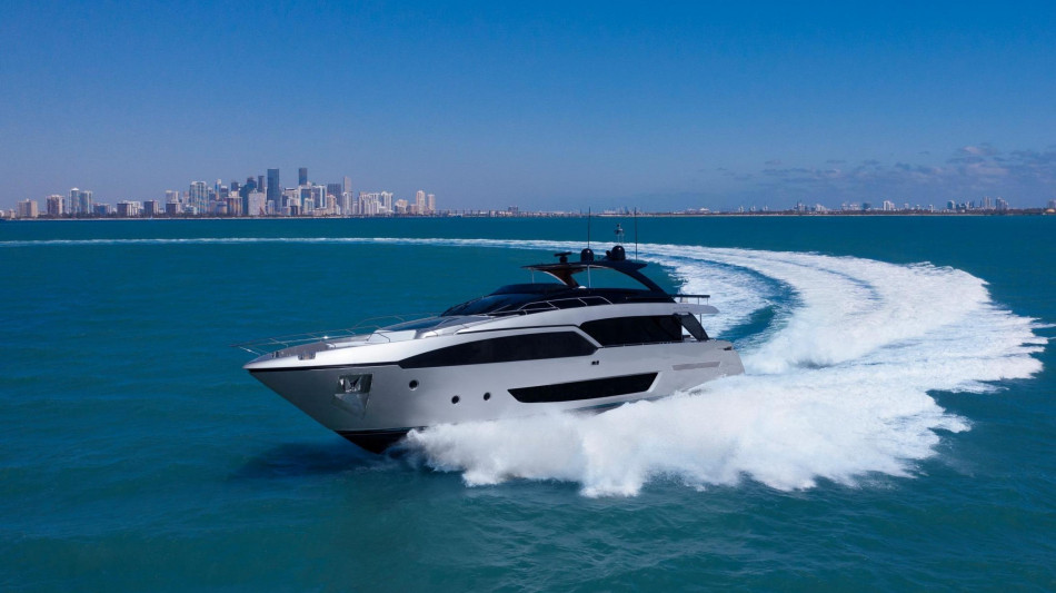 L'azionista cinese di Ferretti respinge l'offerta di Kkcg Maritime