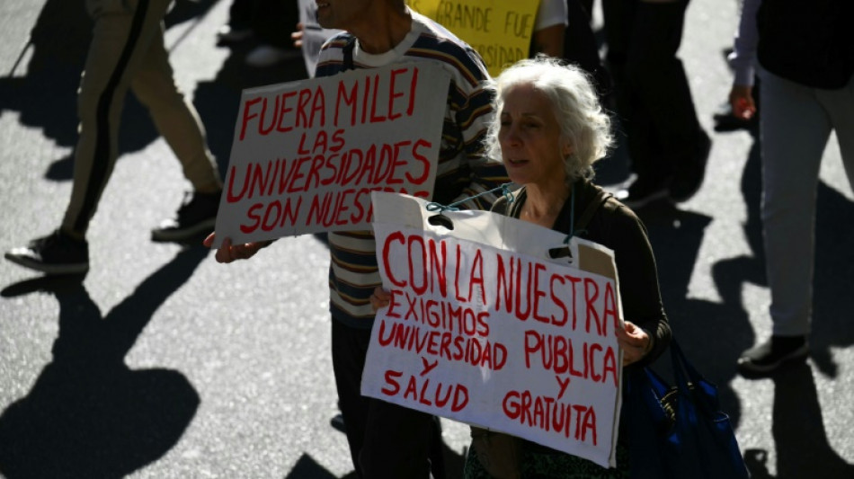 Massendemonstrationen in Argentinien gegen Sparkurs von Pr&auml;sident Milei