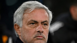 Jos&eacute; Mourinho anuncia sua chegada ao turco Fenerbha&ccedil;e