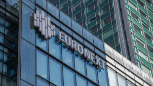 Borsa: Europa contrastata, future Usa positivi, Milano in parit&agrave;