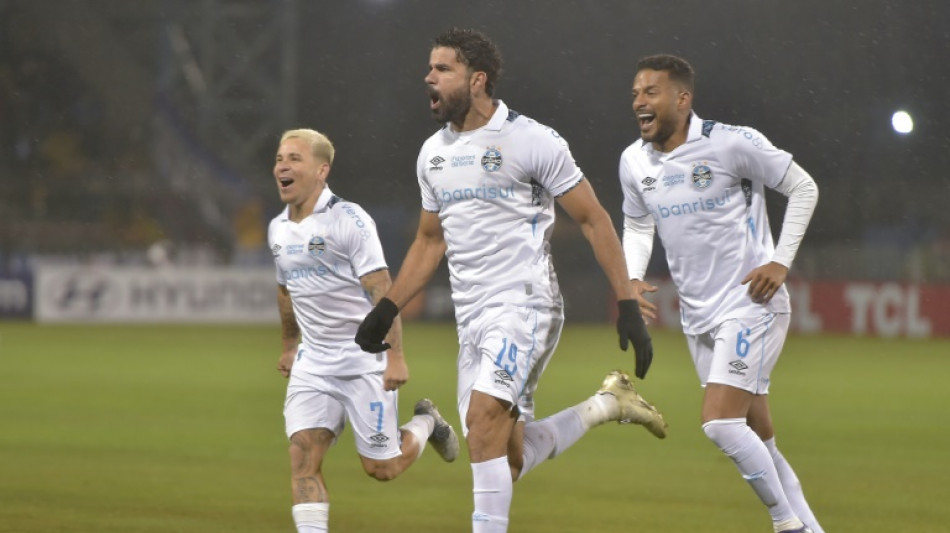 Gr&ecirc;mio vence Huachipato (1-0) e vai &agrave;s oitavas da Libertadores