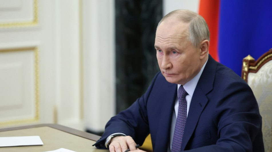 Poutine re&ccedil;oit le Premier ministre slovaque, en visite surprise &agrave; Moscou