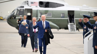 Biden dice que hablar&aacute; con Zelenski sobre sus pedidos de armas contra Rusia