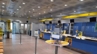 Slc, 'in Poste tavolo finto con Cgil e Uil, &egrave; gravissimo'