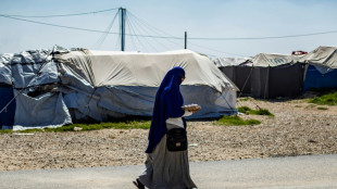 Francia repatria a 15 mujeres y 32 ni&ntilde;os de campamentos yihadistas en Siria