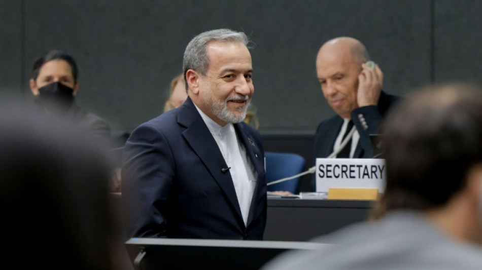 US presses missile issue as new Iran talks to open in Geneva