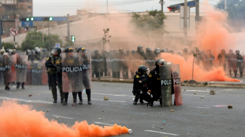 El poder pol&iacute;tico en un Per&uacute; ensimismado, incapaz de resolver sus problemas