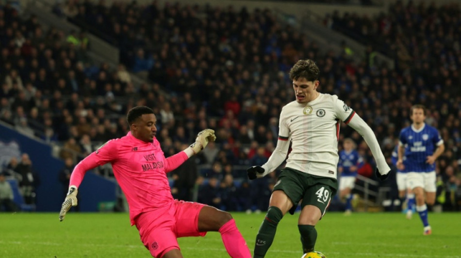 Chelsea battle into League Cup semis to ease pressure on Maresca