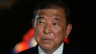 Primeiros resultados indicam novo rev&eacute;s eleitoral para primeiro-ministro do Jap&atilde;o