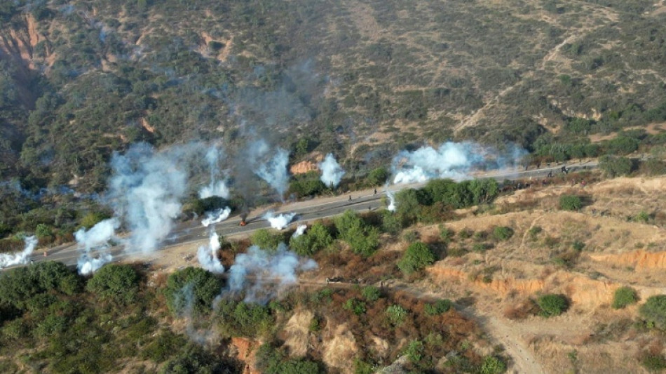 Cinco muertos en Bolivia en choques de policías y partidarios de Evo Morales