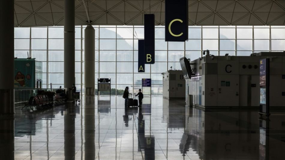 Hongkong lockert strenge Corona-Beschr&auml;nkungen