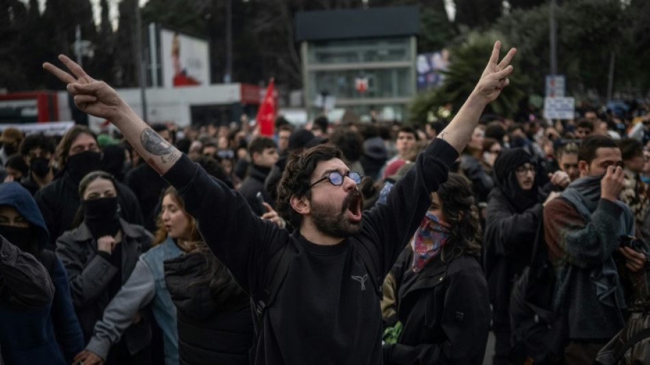 Avocats, journalistes, manifestants: la Turquie durcit la r&eacute;pression
