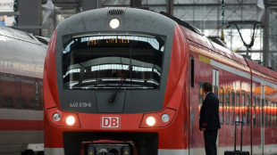 Gro&szlig;e Nachfrage nach Neun-Euro-Ticket f&uuml;r den Nahverkehr
