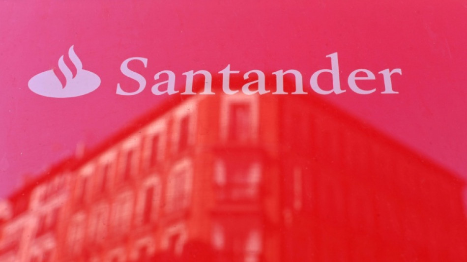 Apr&egrave;s une ann&eacute;e 2025 "record", Santander va acqu&eacute;rir la banque am&eacute;ricaine Webster Bank pour plus de 10 mds EUR