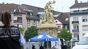 Get&ouml;teter Polizist in Mannheim: Innenminister Strobl ordnet Trauerflor an