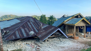 Al menos un muerto y evacuaciones masivas tras terremoto de magnitud 7,7 en Indonesia