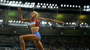 "Mi coraz&oacute;n est&aacute; roto": Yulimar Rojas es baja en Par&iacute;s-2024 por lesi&oacute;n