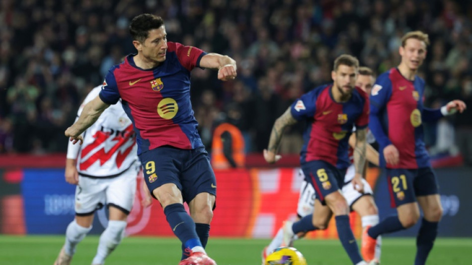 Espagne: le FC Barcelone reprend la t&ecirc;te et enflamme la course au titre