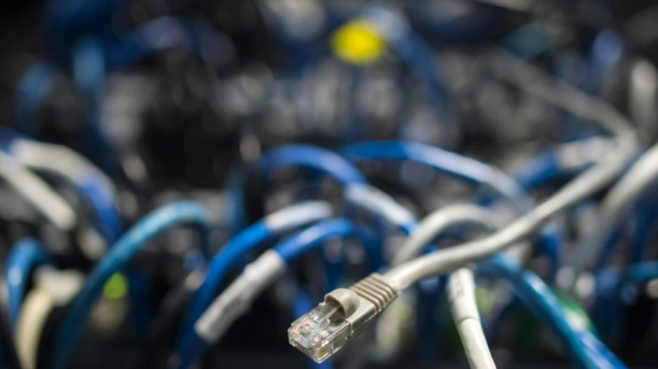 Ermittler zerschlagen gro&szlig;es Schadnetzwerk in Deutschland