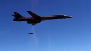 Un bombardero estadounidense se une a las maniobras a&eacute;reas en Corea del Sur