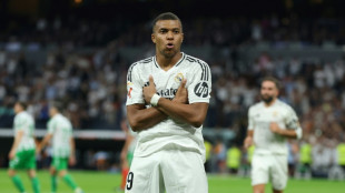 Equipe de France: les habits neufs du capitaine Mbapp&eacute;