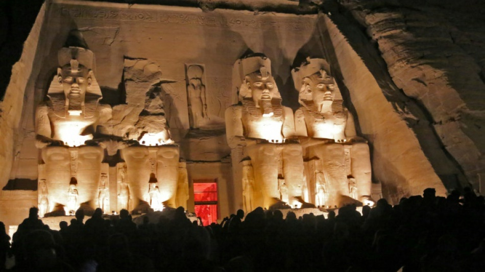 Diez muertos, entre ellos 4 franceses y un belga, en un accidente de autob&uacute;s en Egipto 