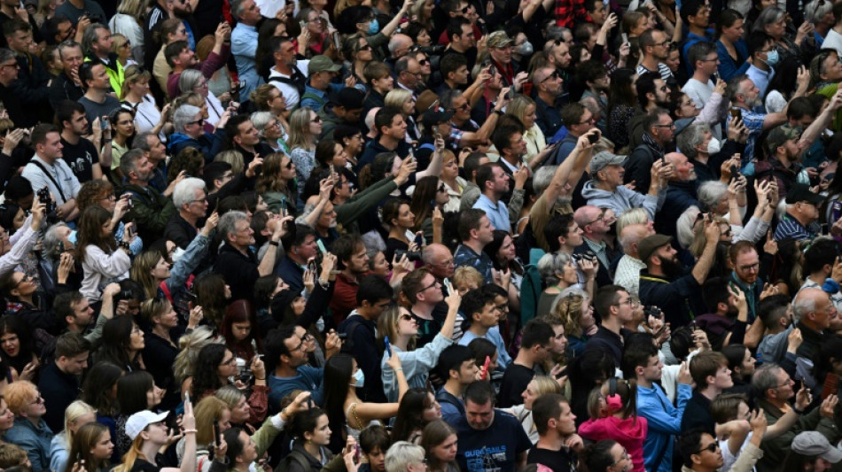 Carlos III, ante el desaf&iacute;o de seducir a los j&oacute;venes brit&aacute;nicos