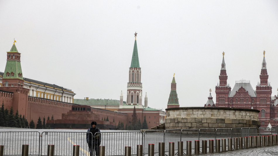 Fuga di capitali dal mercato obbligazionario Russia, a luglio ritirati 965 milioni