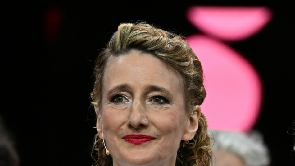 Filmschaffende stellen sich hinter Berlinale-Chefin Tuttle - Vorerst keine Abl&ouml;sung