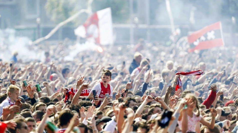 Fallece a los 75 a&ntilde;os la leyenda del Ajax Ruud Geels