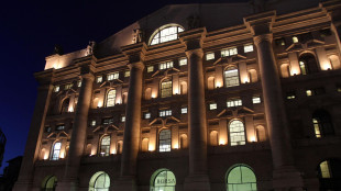 Borsa: Milano chiude in parit&agrave;, +0,03%