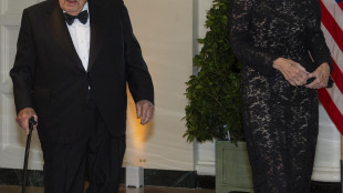 Addio a Nancy Kissinger, morta a 92 anni la moglie dell'ex segretario di stato