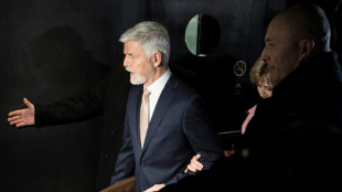El general retirado Pavel, elegido presidente de Rep&uacute;blica Checa