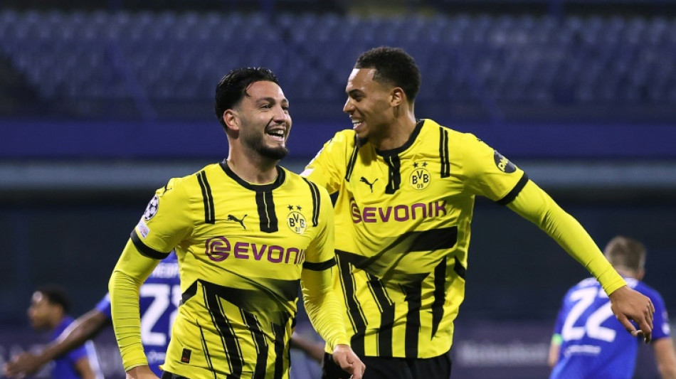 Dortmund vence D&iacute;namo de Zagreb (3-0) e fica entre os l&iacute;deres na Champions