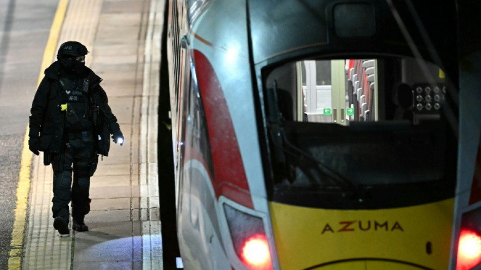 Britische Polizei: Kein "terroristisches" Motiv bei Messerangriff in Zug