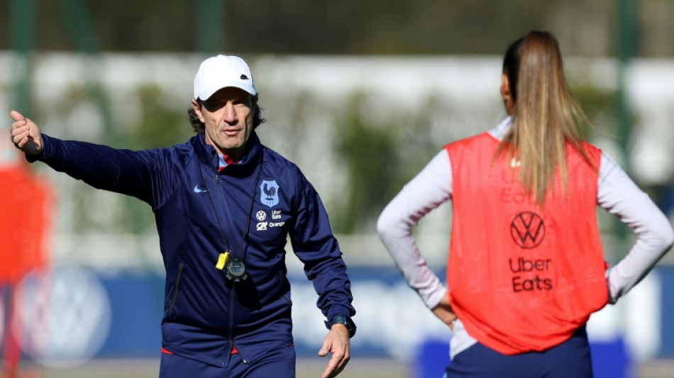 Foot: la FFF choisit la continuit&eacute; avec Baticle s&eacute;lectionneur des Bleuets et Bonadei chez les Bleues