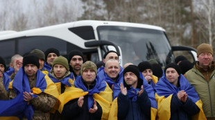 Ukraine, Russia free 200 POWs each