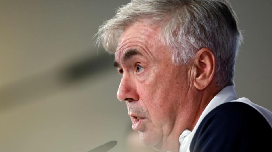 Ancelotti backs rival Xavi to turn around Barca dip