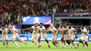 Canad&aacute; bate Venezuela nos p&ecirc;naltis e vai enfrentar Argentina nas semis da Copa Am&eacute;rica