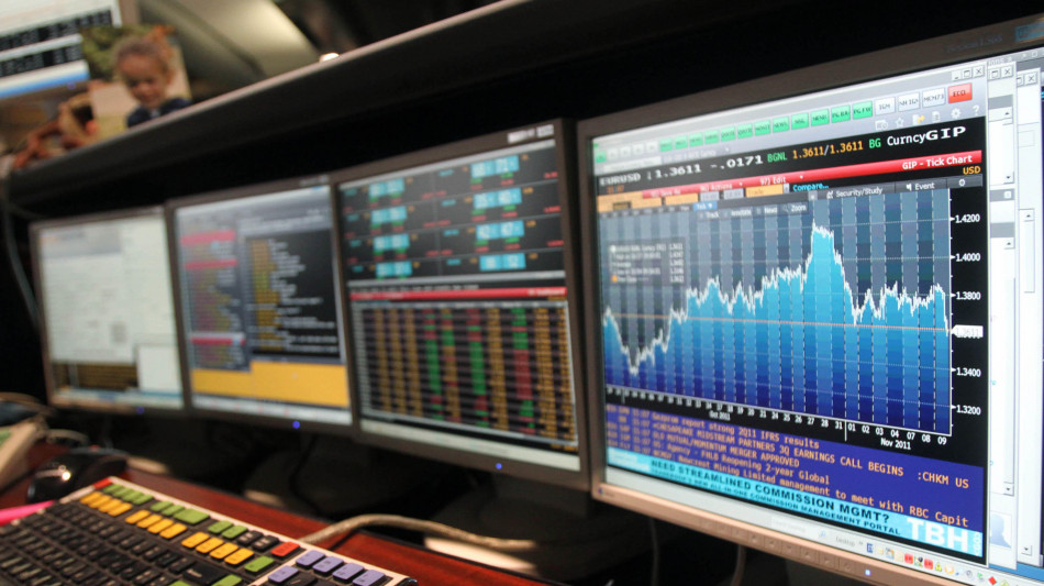 ++ Spread Btp-Bund scende in avvio a 119 punti dopo S&P ++