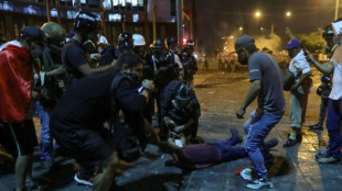 Protestas contra el Gobierno y adelanto de elecciones no ceden en Per&uacute;