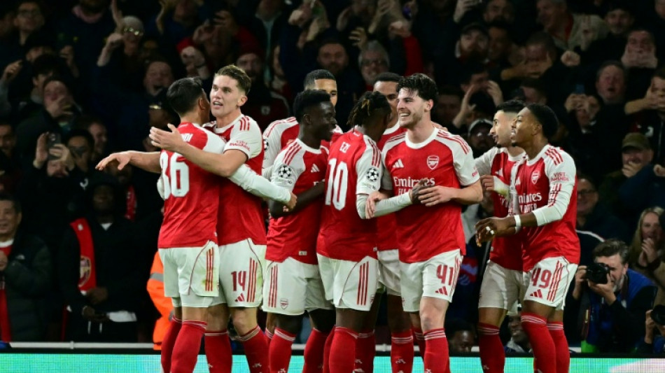 Arsenal goleia Atlético de Madrid (4-0) e se mantém 100% a Champions